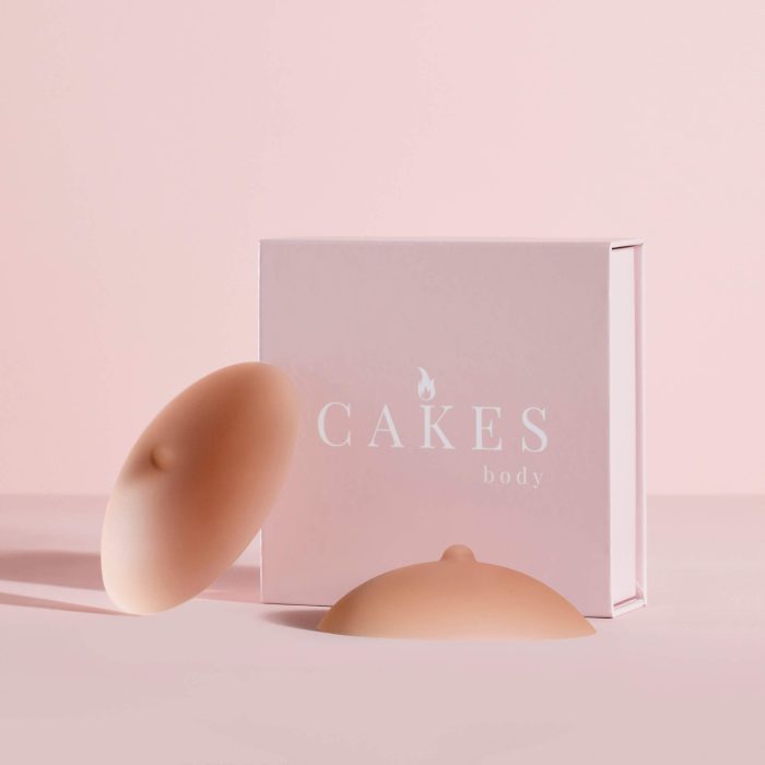 pdp_cakes_with_nips_OG_caramel.jpg pdp_cakes_with_nips_OG_caramel.jpg